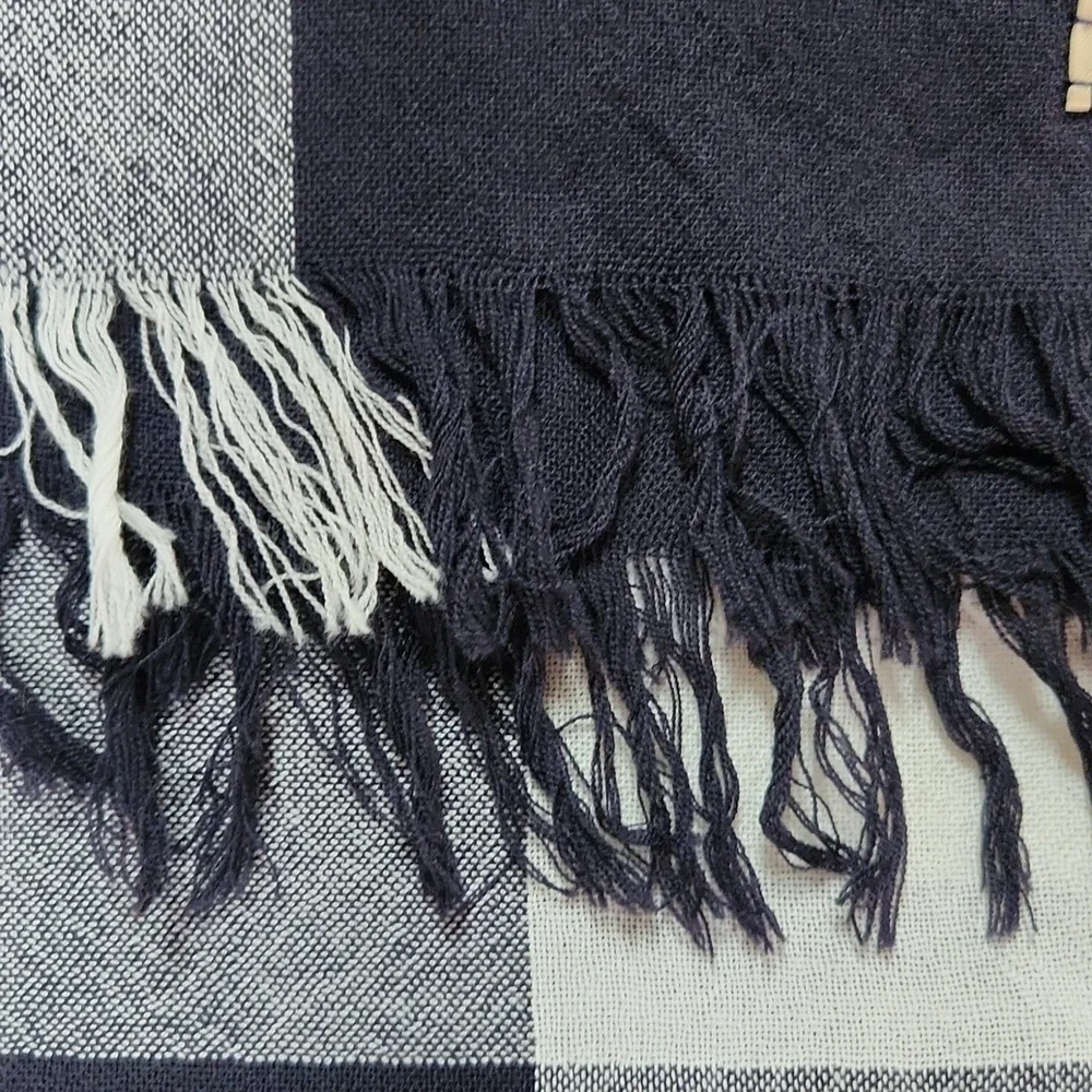Burberry Tricolor Dark Navy Red White Fringe Scarf Shawl Square